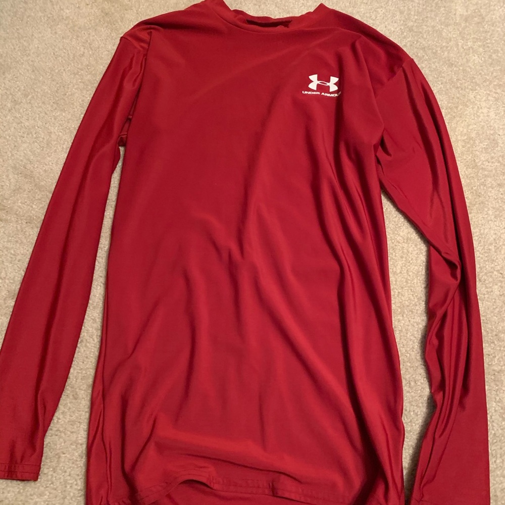 underarmour long sleeve shirt